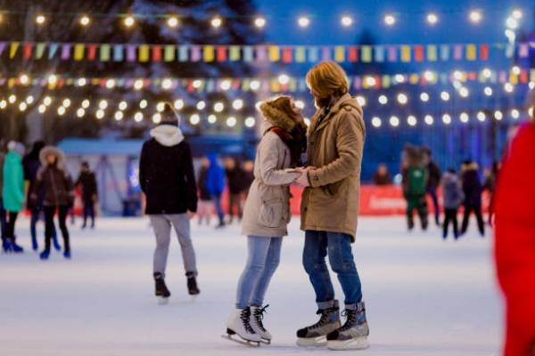 Top ice skating romance books