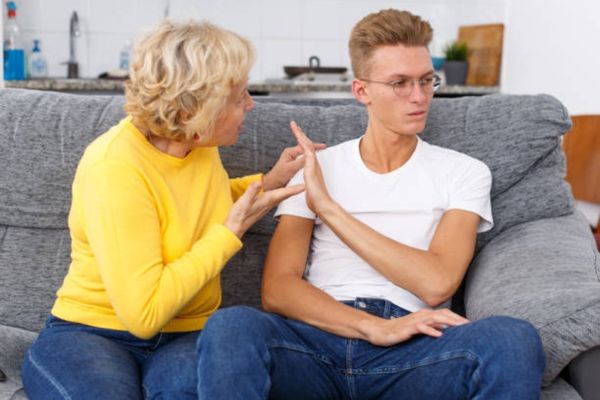 The Alpha King's Rejected Mate: Motherly Advice