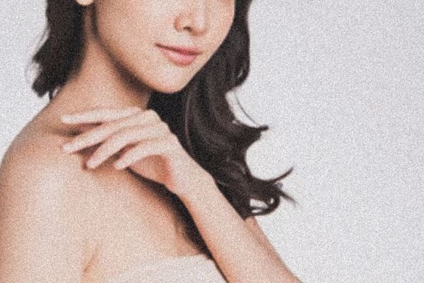 Rebirth Merchant: Wonderful Space Hunting for Military Officer: Song Ye