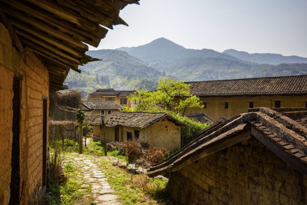 cruel-romance-country-side