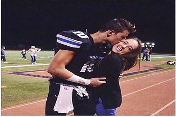 pregnant-too-young-daddy-is-a-billionaire-jock