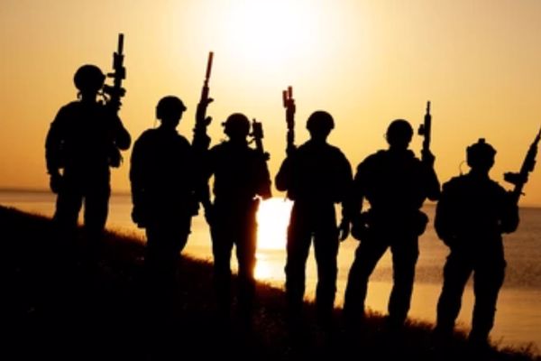 Her Seven Little Bodyguards: Mommy's Protectors