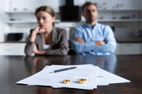 Julianna Imprisoned in CEO's Ex-Wife Stunned the World Novel