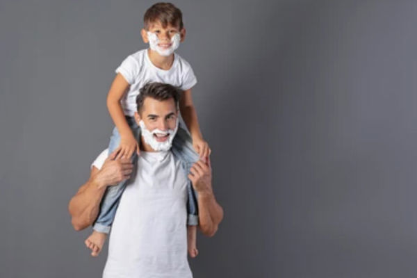 Love in the Limelight: Elio and Roman