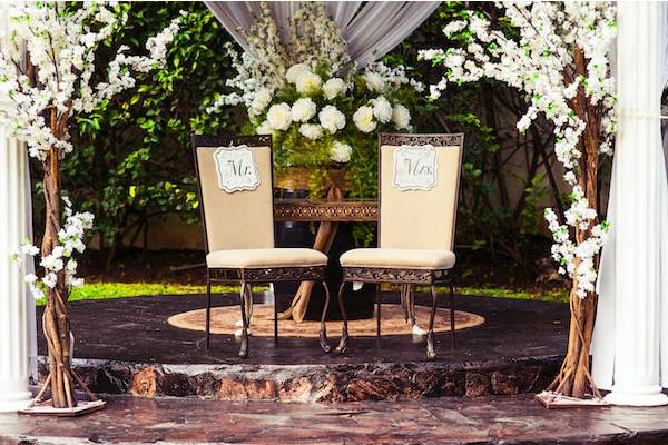 Similar To The Enticing CEO's Chosen Bride