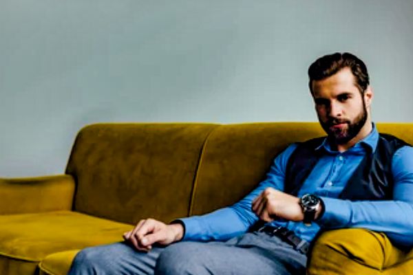 The Divorcee and Her Three Chaotic Children: Distrustful William