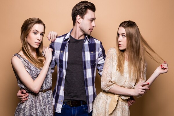 Through The Eyes Of My Alpha- Plot